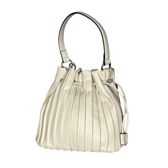 Simply Vera Vera Wang Jalessa Bucket Bag - Picture 4 of 12